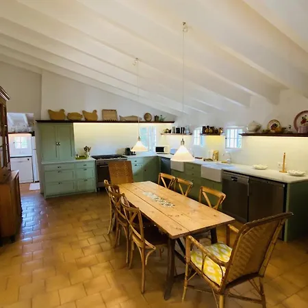 Hébergement de vacances Casa Madoria *